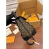 Louis Vuitton M69977 leather material