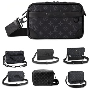 LOUIS VUITTON Alpha Iconic Rivet Reinforced Corner Canvas Leather Camera Bag Crossbody Bag Black